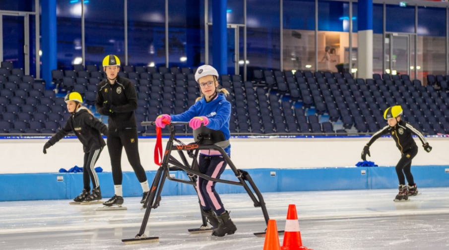 IJspret voor elk kind, met of zonder handicap: gratis schaatsclinics Thialf